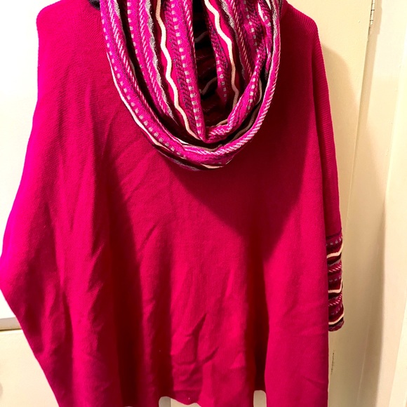 Alpaca Peruvian cape poncho style - Picture 1 of 4